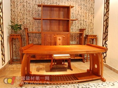 最新红木家具价格，查询与选购指南